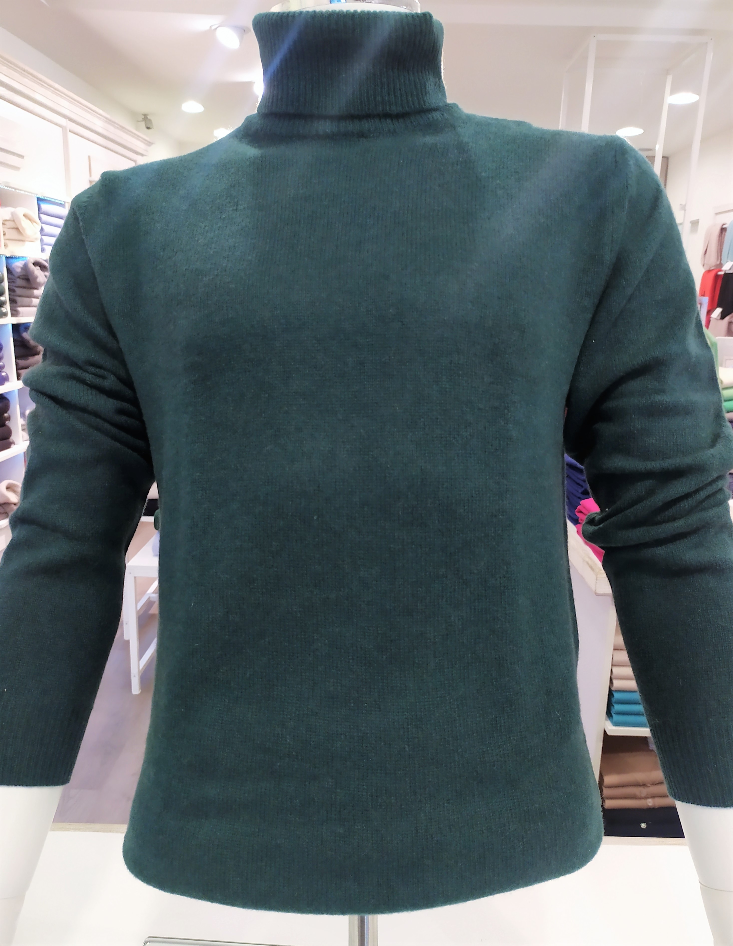 Maglia con dolcevita puro cashmere toscano Verde