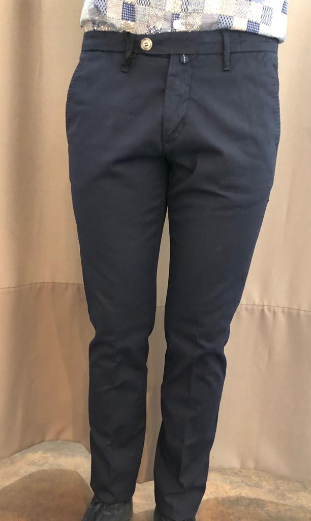 Pantalone CHINOS SLIM FIT tessuto liscio BLU NAVY mod. Village2